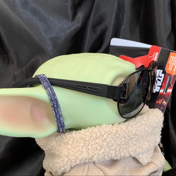 NWT Darth Vader Star Wars Sport Sunglasses - Picture 3 of 8